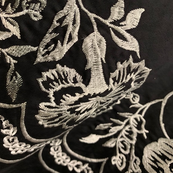 Ann Taylor Loft Petites Black & White summer dress - Picture 4 of 4